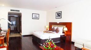 phòng First Excutive Deluxe sảnh Excutive Wing
